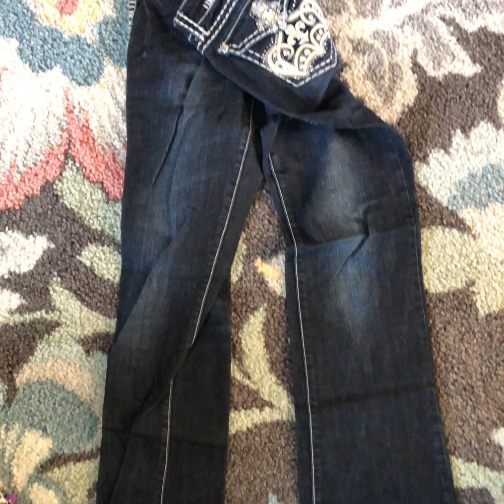 Sizes Large/Mediums. - image 7